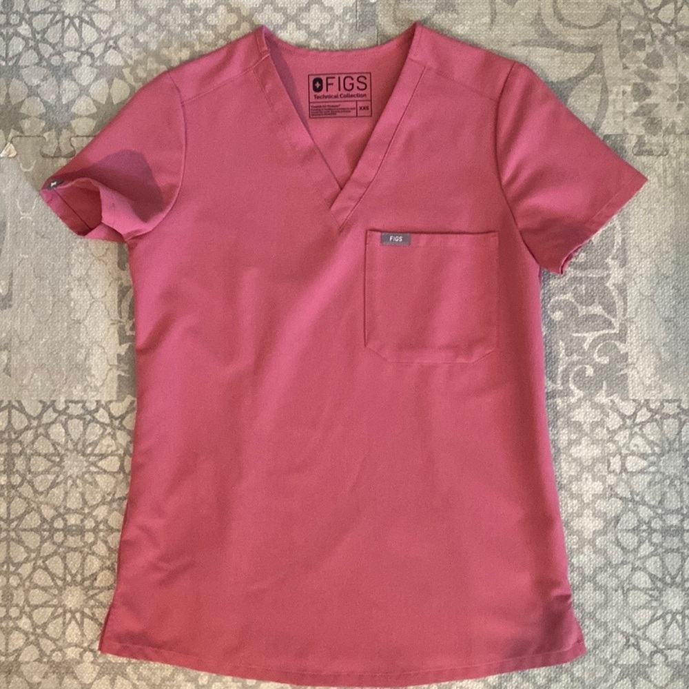 FIGS rose quartz Catarina top